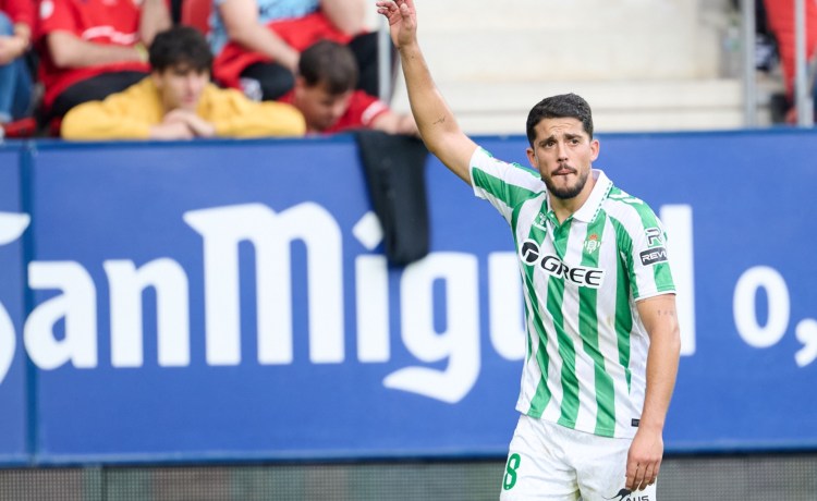El Betis vuelve a sacar partido de la pizarra dos meses después El Betis vuelve a sacar partido de la pizarra dos meses después