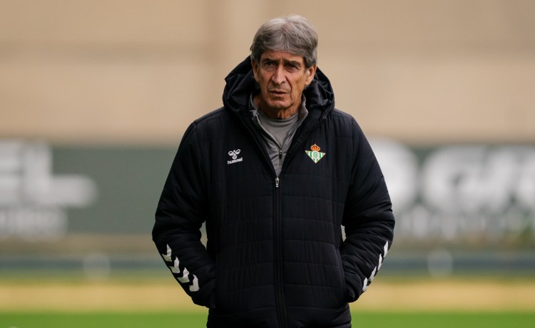 Pellegrini: «Nos enfrentamos a un gran equipo, pero no hay que entrar acomplejados» Pellegrini: «Nos enfrentamos a un gran equipo, pero no hay que entrar acomplejados»