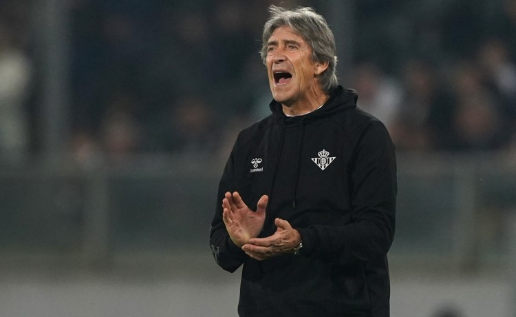 Pellegrini: «No se puede estar pensando en una final cuando hay que jugar los cuartos» Pellegrini: «No se puede estar pensando en una final cuando hay que jugar los cuartos»