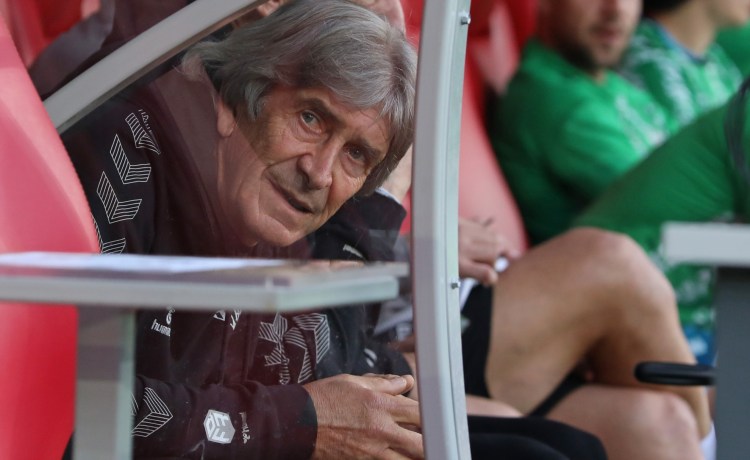 Pellegrini: «El equipo está cada vez más fuerte y queremos ganar este torneo» Pellegrini: «El equipo está cada vez más fuerte y queremos ganar este torneo»