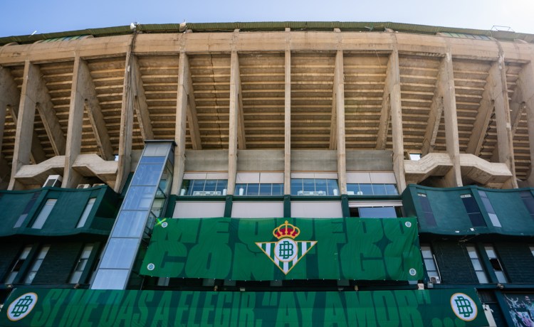 La última gran noche europea en el Villamarín antes de su remodelación La última gran noche europea en el Villamarín antes de su remodelación