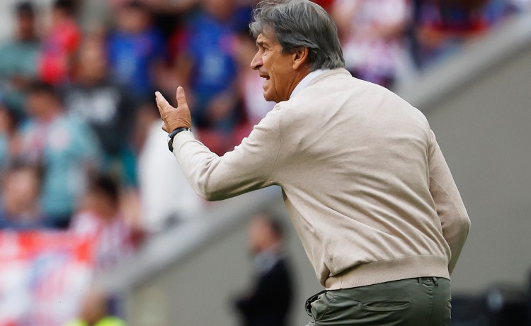 Pellegrini: «Es difícil no tener la mente en la final, que Villarreal y Athletic ganaran fue desmotivando…» Pellegrini: «Es difícil no tener la mente en la final, que Villarreal y Athletic ganaran fue desmotivando…»