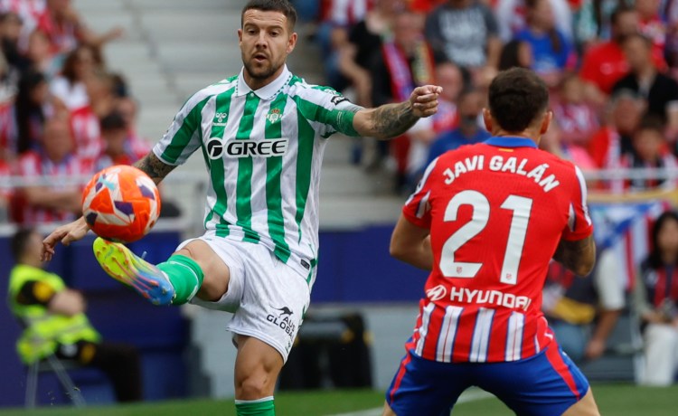 Ruibal: «Si el míster me tiene que coger por el pescuezo, es lo que hay; a apechugar, no pasa nada» Ruibal: «Si el míster me tiene que coger por el pescuezo, es lo que hay; a apechugar, no pasa nada»