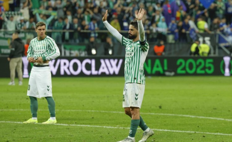 Isco: «Nos hemos metido demasiado atrás, desde mi punto de vista» Isco: «Nos hemos metido demasiado atrás, desde mi punto de vista»