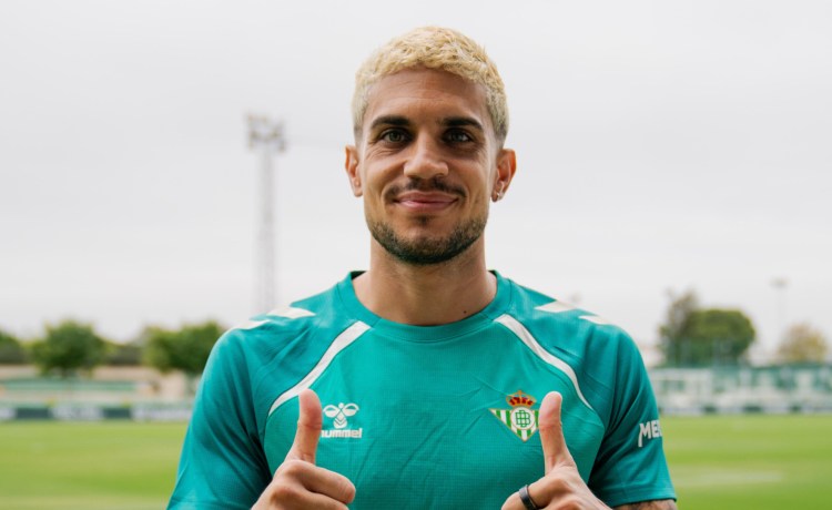 El sexto curso de Pellegrini arranca con pocas caras nuevas y varias situaciones por resolver El sexto curso de Pellegrini arranca con pocas caras nuevas y varias situaciones por resolver
