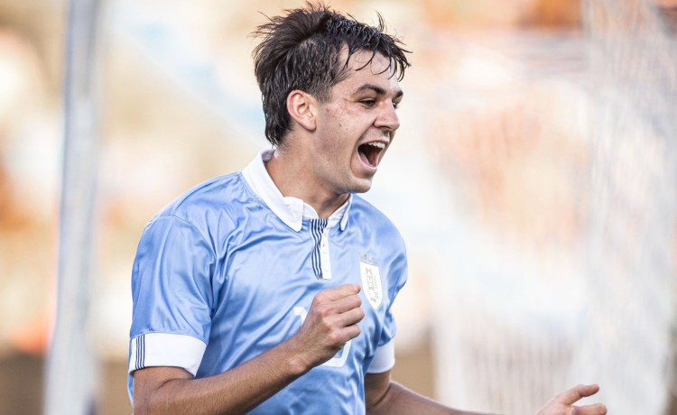 Gonzalo Petit, una apuesta de la dirección deportiva con una larga lista de intersados en su cesión Gonzalo Petit, una apuesta de la dirección deportiva con una larga lista de intersados en su cesión