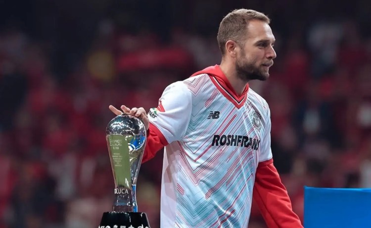 Pau López se desvincula de Toluca y tiene vía libre para volver al Betis Pau López se desvincula de Toluca y tiene vía libre para volver al Betis