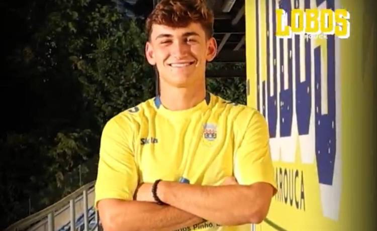 Mateo Flores se marcha cedido al Arouca Mateo Flores se marcha cedido al Arouca