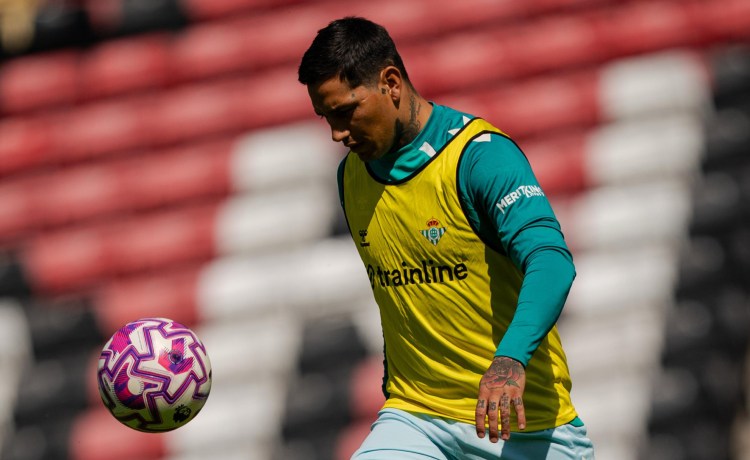 El Chimy Ávila rechaza la oferta para jugar en Pumas El Chimy Ávila rechaza la oferta para jugar en Pumas