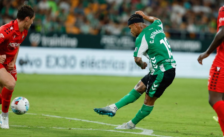 El Cucho Hernández toma impulso El Cucho Hernández toma impulso