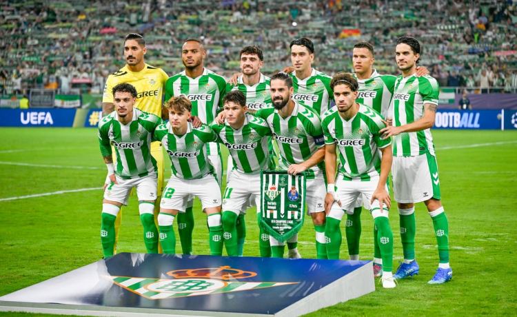 Puntos uno a uno del Betis en el partido de Champions contra el Oporto: Ángel Ortiz brilla como las estrellas de siempre Puntos uno a uno del Betis en el partido de Champions contra el Oporto: Ángel Ortiz brilla como las estrellas de siempre