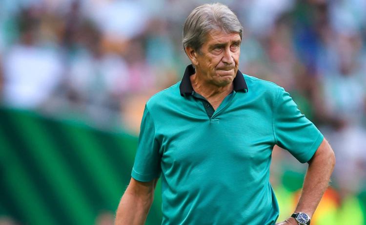 Pellegrini sólo tuerce el gesto por la lesión de Antony: «Ojalá nunca cometiésemos errores… pero metimos cinco goles» Pellegrini sólo tuerce el gesto por la lesión de Antony: «Ojalá nunca cometiésemos errores… pero metimos cinco goles»
