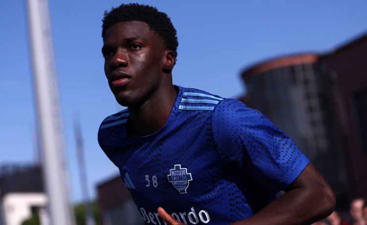 El Betis, pendiente del posible ingreso extra por Assane Diao: interés del Galatasaray El Betis, pendiente del posible ingreso extra por Assane Diao: interés del Galatasaray