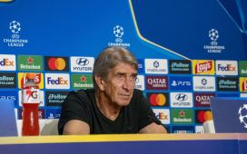 Pellegrini, pletórico por la remontada, responde a la postura del Betis con su renovación: «Ya veremos si todos nos queremos sentar a conversar» Pellegrini, pletórico por la remontada, responde a la postura del Betis con su renovación: «Ya veremos si todos nos queremos sentar a conversar»