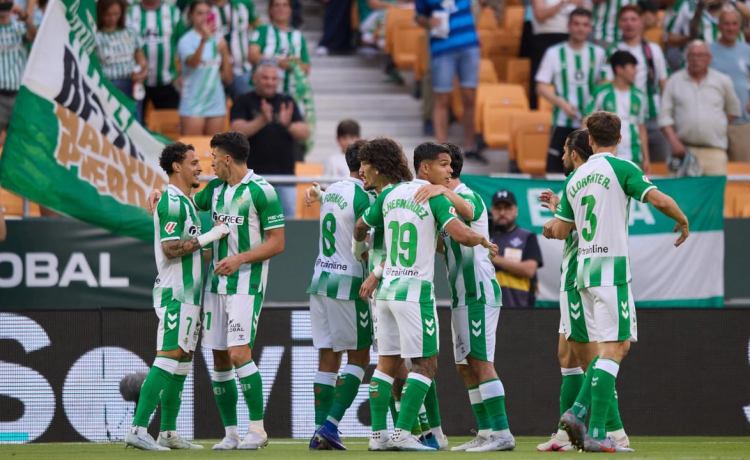 El análisis táctico del Betis – Levante: Isco prepara el regalo y Pablo lo envuelve El análisis táctico del Betis – Levante: Isco prepara el regalo y Pablo lo envuelve