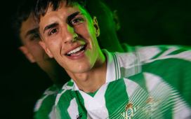 El ‘fútbol salseo’ arranca por fin en el Betis: el fichaje de Facundo Bernal ya es oficial El ‘fútbol salseo’ arranca por fin en el Betis: el fichaje de Facundo Bernal ya es oficial