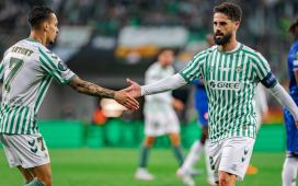 Pellegrini, la posible operación de Antony y el futuro de Isco en el Betis: «Marca la diferencia» Pellegrini, la posible operación de Antony y el futuro de Isco en el Betis: «Marca la diferencia»