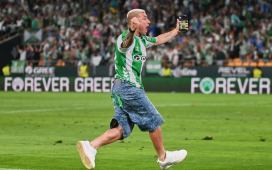 El Olympiacos de Mendilibar se lanza a por el fichaje de Pablo García tras conocer el precio que le ha puesto el Betis El Olympiacos de Mendilibar se lanza a por el fichaje de Pablo García tras conocer el precio que le ha puesto el Betis
