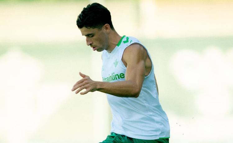 Monchi admite que Marc Roca le gusta, pero lo descarta para el Espanyol: «En ningún momento…» Monchi admite que Marc Roca le gusta, pero lo descarta para el Espanyol: «En ningún momento…»
