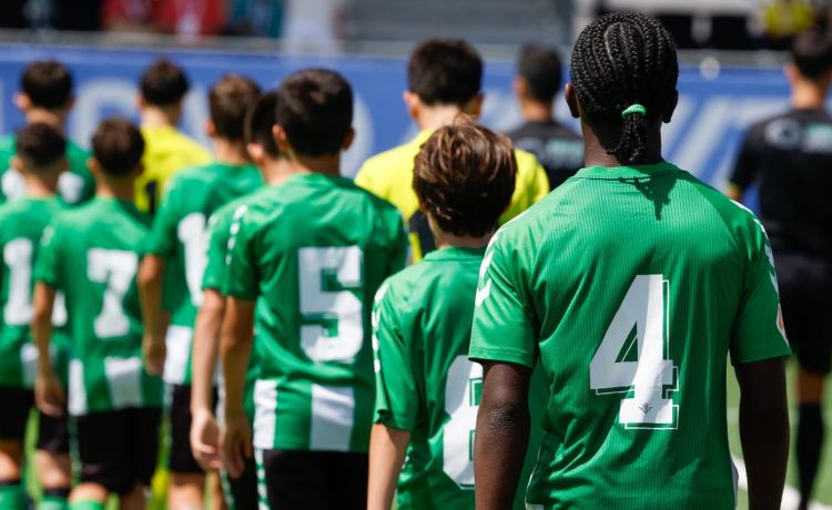 El Betis se pasea por LaLiga FC Futures: a semifinales con lluvia de goles y pleno de triunfos El Betis se pasea por LaLiga FC Futures: a semifinales con lluvia de goles y pleno de triunfos