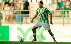 Facundo Bernal y su «espectacular» adaptación al Betis: «El que más me ha sorprendido es Deossa» Facundo Bernal y su «espectacular» adaptación al Betis: «El que más me ha sorprendido es Deossa»