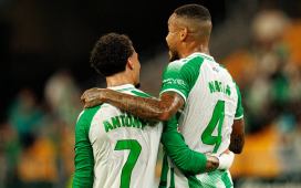 Ancelotti se niega a mirar al Betis: anuncia una revolución en Brasil pero vuelve a ignorar a Natan y Antony Ancelotti se niega a mirar al Betis: anuncia una revolución en Brasil pero vuelve a ignorar a Natan y Antony