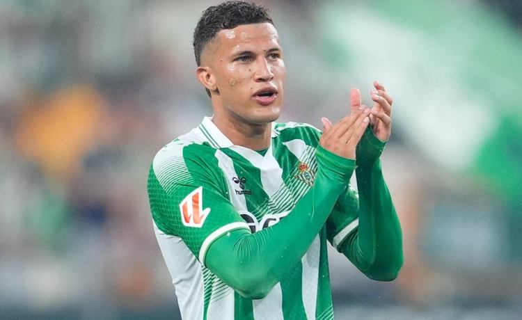 Desenlace definitivo con Deossa y la explicación de su salida frustrada del Betis: «Creímos que no valía ese dinero» Desenlace definitivo con Deossa y la explicación de su salida frustrada del Betis: «Creímos que no valía ese dinero»