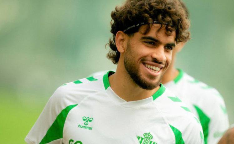 El Crystal Palace prepara una ofensiva de última hora para llevarse del Betis a Abde El Crystal Palace prepara una ofensiva de última hora para llevarse del Betis a Abde