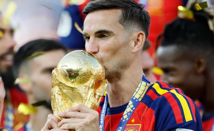 Balón de Oro para Fabián Ruiz Balón de Oro para Fabián Ruiz