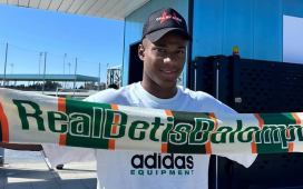 Ofensiva para atar a un prometedor delantero colombiano: «Estamos esperando la oferta formal del Betis» Ofensiva para atar a un prometedor delantero colombiano: «Estamos esperando la oferta formal del Betis»