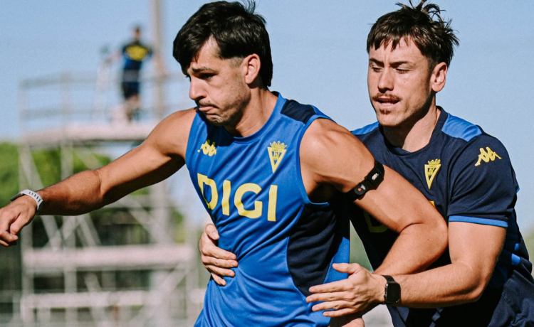 El inesperado comienzo de Petit en el Cádiz despierta preocupación prematura en el Betis por el destino elegido El inesperado comienzo de Petit en el Cádiz despierta preocupación prematura en el Betis por el destino elegido