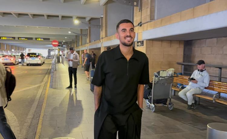 Dani Ceballos aterriza «muy feliz» para ponerse ya a las órdenes de Pellegrini Dani Ceballos aterriza «muy feliz» para ponerse ya a las órdenes de Pellegrini