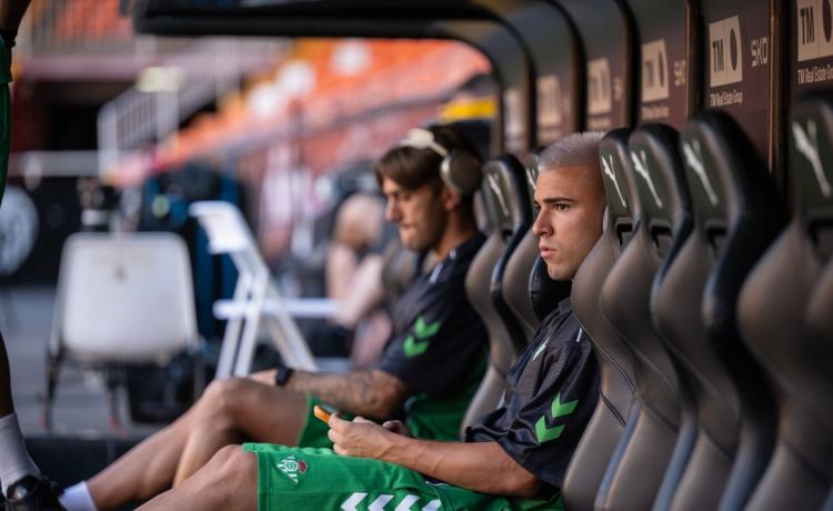Olympiakos hace la primera ofensiva al Betis por Pablo García con el Hull City aún al acecho Olympiakos hace la primera ofensiva al Betis por Pablo García con el Hull City aún al acecho