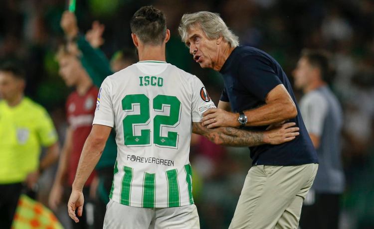 La respuesta de Pellegrini al Sevilla por el ‘caso Elche’ y el estado físico de Isco La respuesta de Pellegrini al Sevilla por el ‘caso Elche’ y el estado físico de Isco