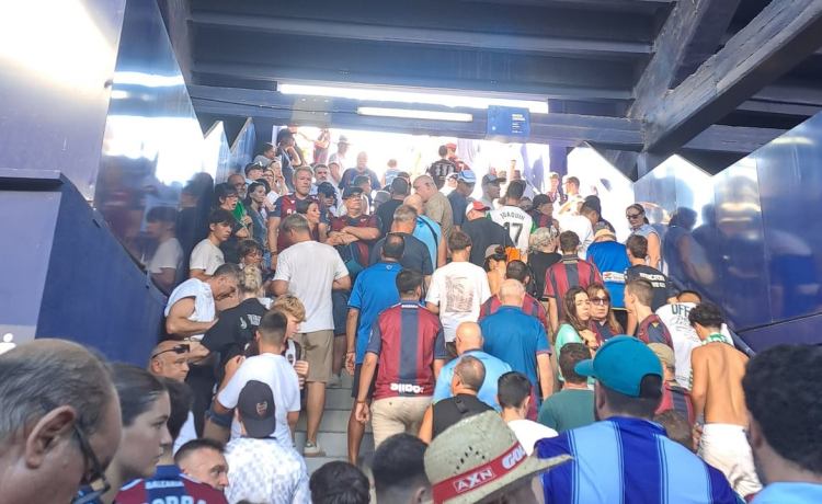 La primera polémica por los horarios de LaLiga no se hace esperar: quejas con el Levante – Betis La primera polémica por los horarios de LaLiga no se hace esperar: quejas con el Levante – Betis