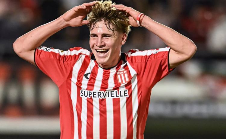 Previsiones cumplidas en el Betis con Mikel Amondarain, joven objetivo de Manu Fajardo Previsiones cumplidas en el Betis con Mikel Amondarain, joven objetivo de Manu Fajardo