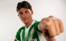 Fran García, su fichaje por el Betis y el peso de la Champions: «Es muy top en España» Fran García, su fichaje por el Betis y el peso de la Champions: «Es muy top en España»