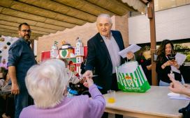 Entrañable iniciativa del Betis con sus mayores: cartas contra la soledad no deseada Entrañable iniciativa del Betis con sus mayores: cartas contra la soledad no deseada