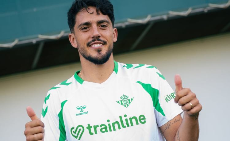 El Betis de la 26/27 echa a andar: «Vamos a por otra temporada inolvidable» El Betis de la 26/27 echa a andar: «Vamos a por otra temporada inolvidable»