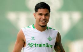 La «ilusión» de Cucho Hernández por la Champions y un objetivo personal: «Tengo en mente una cifra de goles» La «ilusión» de Cucho Hernández por la Champions y un objetivo personal: «Tengo en mente una cifra de goles»