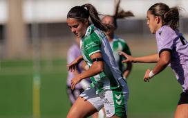 Betis Féminas 1-1 Almería: Se estrella contra los palos y la portera para que vuelen los primeros puntos en casa Betis Féminas 1-1 Almería: Se estrella contra los palos y la portera para que vuelen los primeros puntos en casa