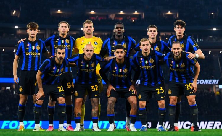 El Inter de Milán asusta al Betis para el último amistoso de Champions: vuelven Stones, Lautaro y Thuram El Inter de Milán asusta al Betis para el último amistoso de Champions: vuelven Stones, Lautaro y Thuram