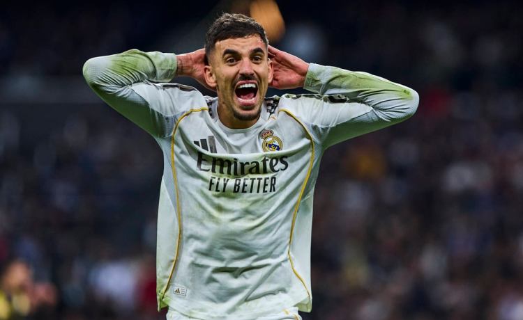 El conflicto de Dani Ceballos con Arbeloa, la postura del Real Madrid y la opción del Betis El conflicto de Dani Ceballos con Arbeloa, la postura del Real Madrid y la opción del Betis