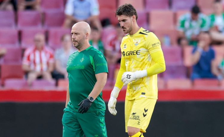 Diego Conde, que podría estar varias semanas K.O., no viajará a Marbella; Fidalgo, sí, y quedarían el ‘Cucho’ y Lo Celso Diego Conde, que podría estar varias semanas K.O., no viajará a Marbella; Fidalgo, sí, y quedarían el ‘Cucho’ y Lo Celso