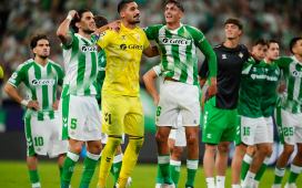 El Betis prepara un ‘sorpasso’ histórico al Chelsea en su escalada sin freno en el clasificación de la UEFA El Betis prepara un ‘sorpasso’ histórico al Chelsea en su escalada sin freno en el clasificación de la UEFA