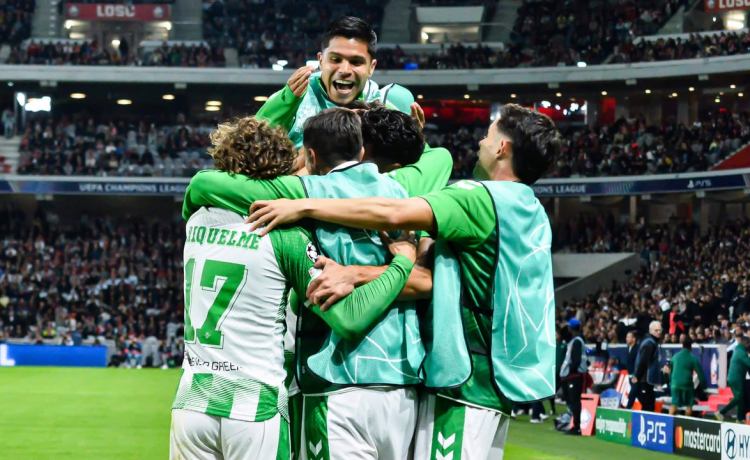 El rentable pique entre ‘Cucho’ Hernández y Troy Parrott que agradece Manuel Pellegrini El rentable pique entre ‘Cucho’ Hernández y Troy Parrott que agradece Manuel Pellegrini