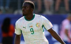 Al Shabab aleja de Sevilla a un sustituto perfecto para Akor Adams que también sonó para el Betis: se escapa Bamba Dieng Al Shabab aleja de Sevilla a un sustituto perfecto para Akor Adams que también sonó para el Betis: se escapa Bamba Dieng