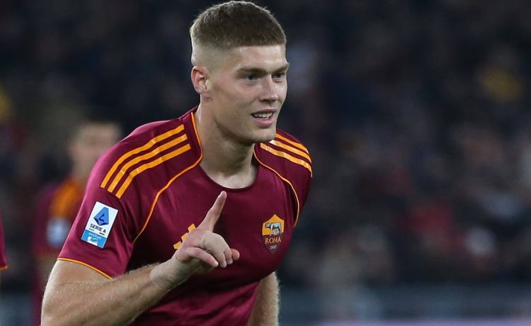Anuncian oferta del Betis por Artem Dovbyk acorde a la estrategia de Manu Fajardo Anuncian oferta del Betis por Artem Dovbyk acorde a la estrategia de Manu Fajardo