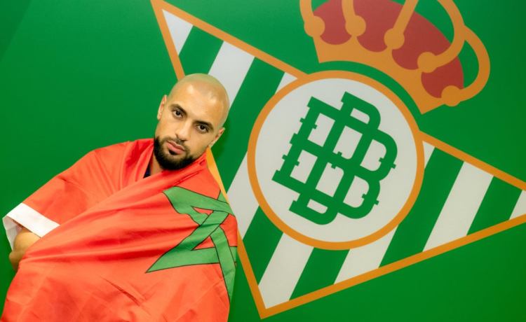 Al Ittihad amenaza a golpe de talonario los planes del Betis con Sofyan Amrabat Al Ittihad amenaza a golpe de talonario los planes del Betis con Sofyan Amrabat