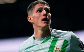 Sergi Altimira elige destino a la espera del movimiento definitivo para el traspaso programado por el Betis Sergi Altimira elige destino a la espera del movimiento definitivo para el traspaso programado por el Betis